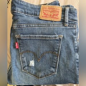 Levi’s Strauss 711 Skinny Jeans